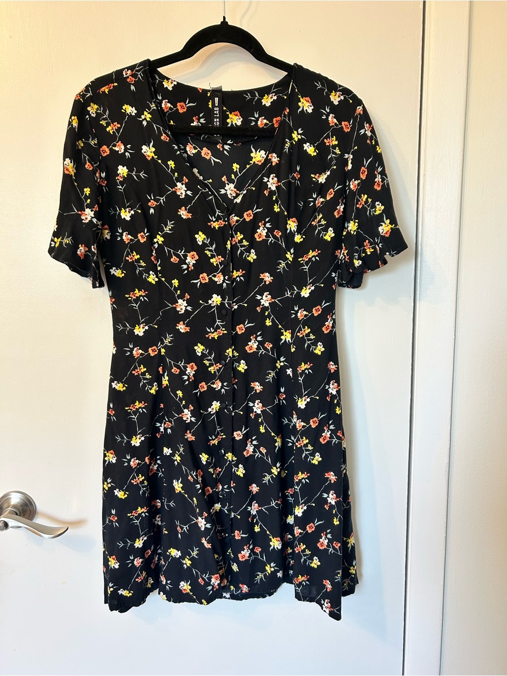 Black Floral Short Sleeve Dress - Women's
